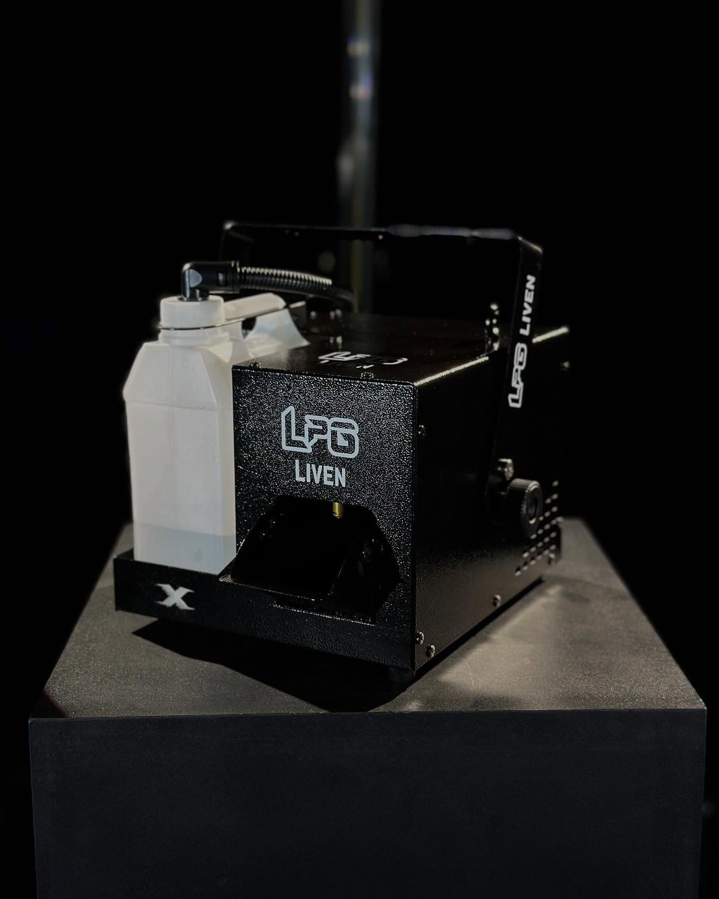 Máquina de Hazer Liven 1000W
